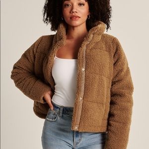 Abercrombie & Fitch Sherpa Mini Puffer size large